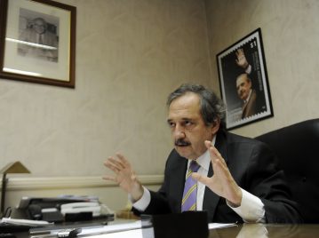 Ricardo Alfonsín embajador argentino en España.